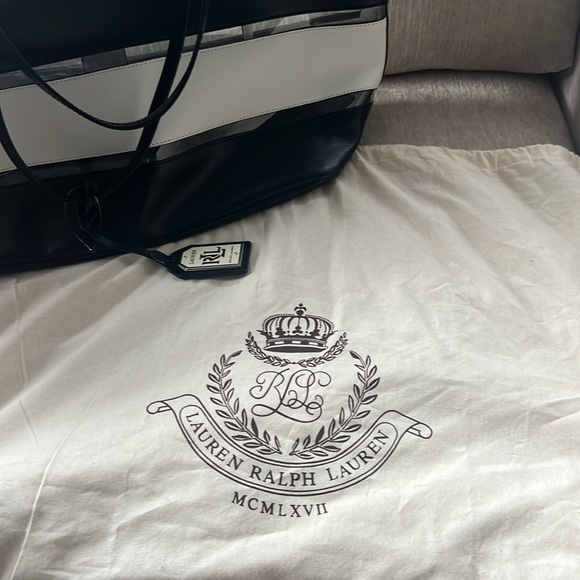 Ralph Lauren Black Label classy elegant black & white tote. - Picture 8 of 11